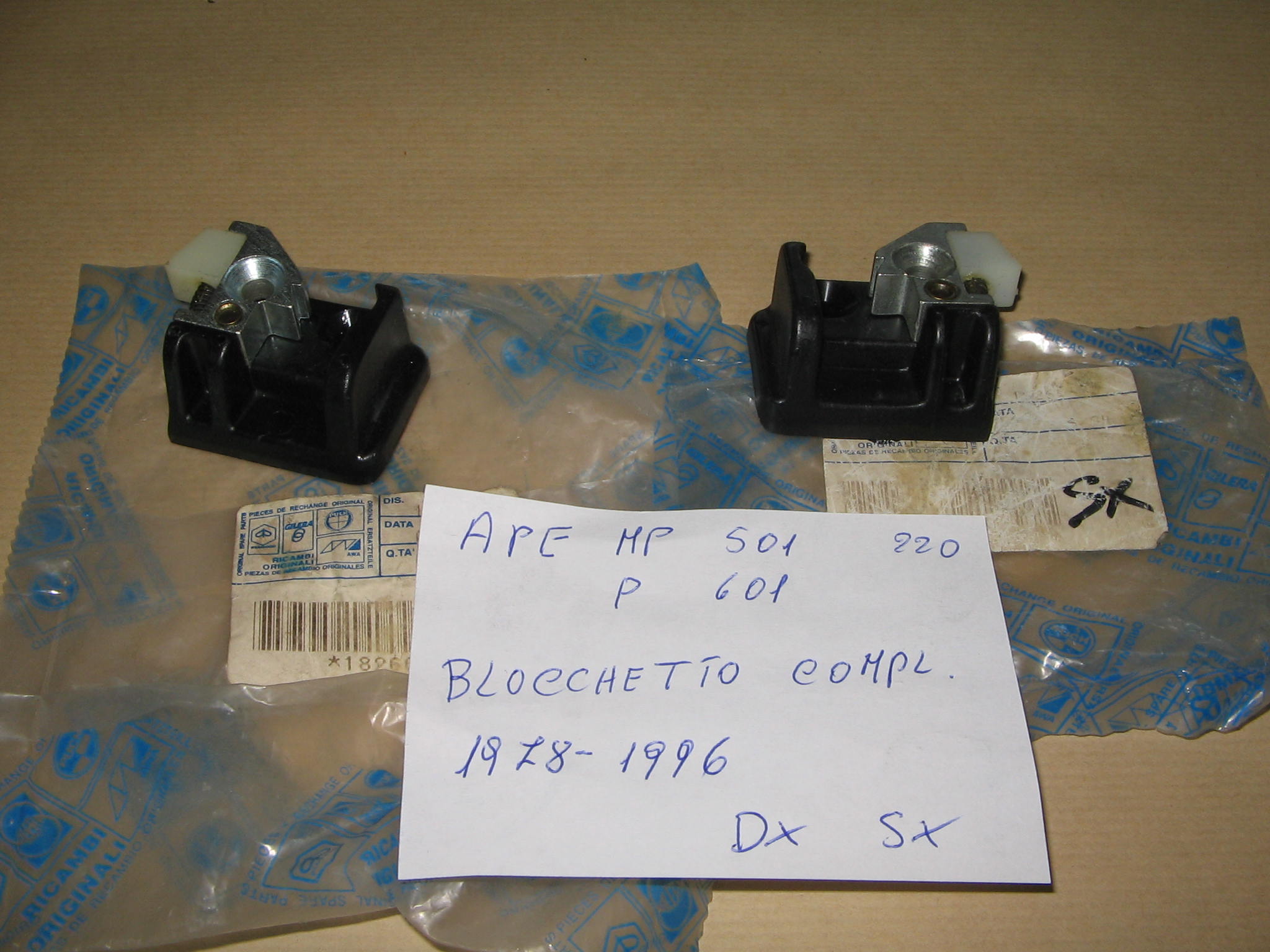 PIAGGIO APE BLOCCHETTO PORTA N.20821